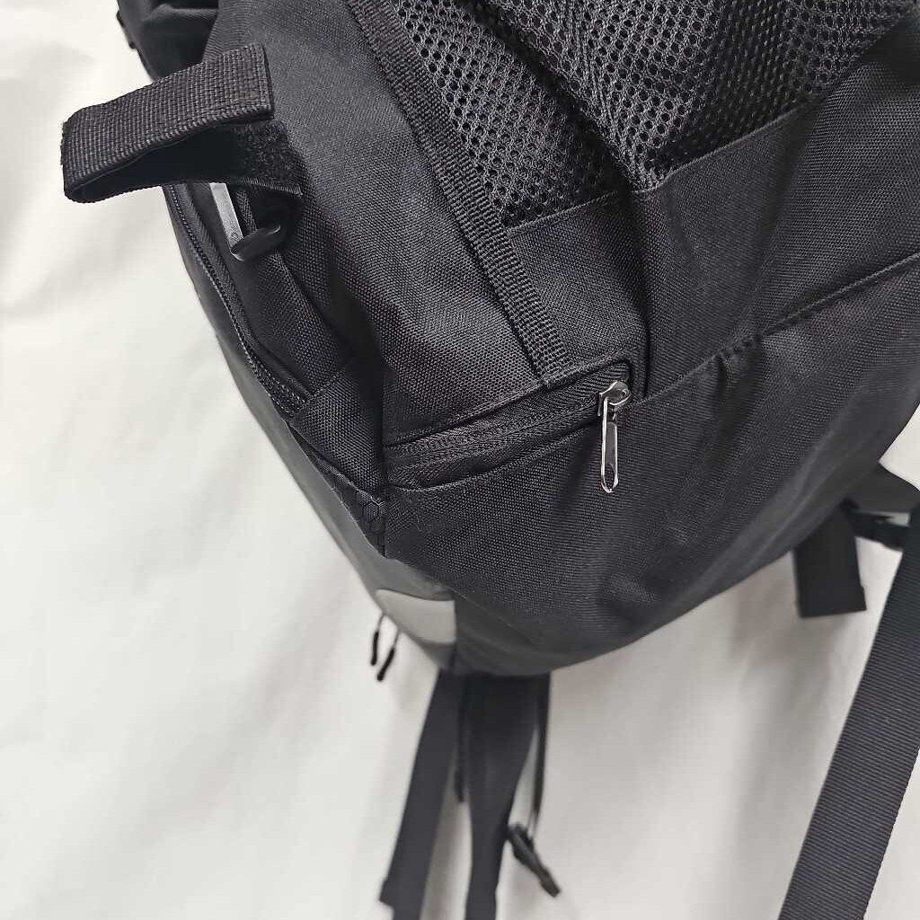 Large Capacity Lacrosse Backpack