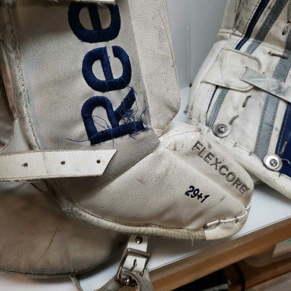 Reebok Flexcore 18K Hockey Goalie Pads - 29+1"