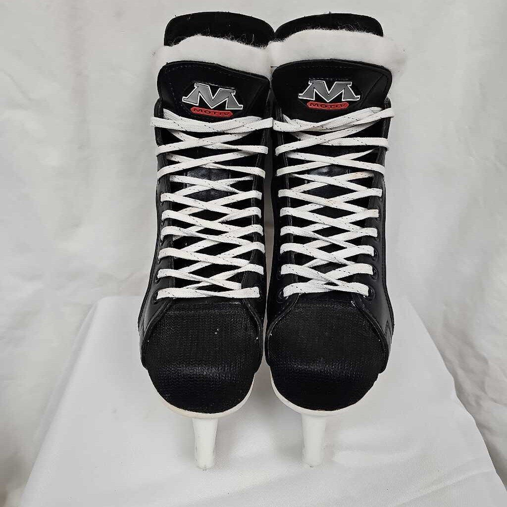 Motiv T50 Series Senior Hockey Skates - Size 8