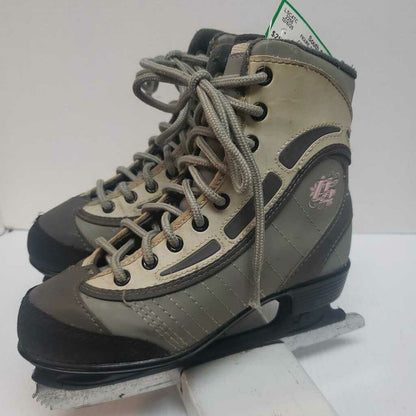 CCM C5 60 Figure Skates Grey Size 4