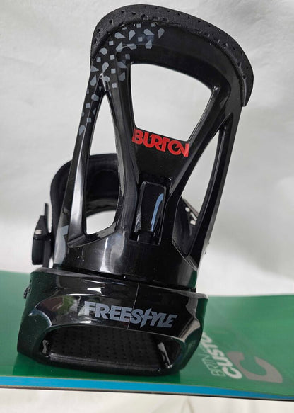 '13 Burton Custom Smalls 30 Snowboard w/ '12 Burton Freestyle One-Up Bindings | 130cm | Flying V | True-Twin