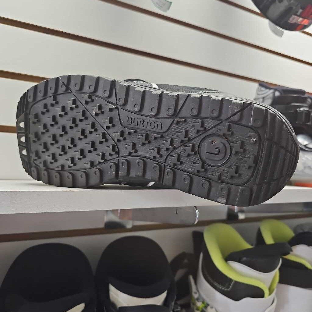 Burton Invader '10 Men's Snowboard Boots | 7.5 | Black