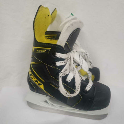 CCM Super Tacks 9350 Hockey Skates - Size Y8