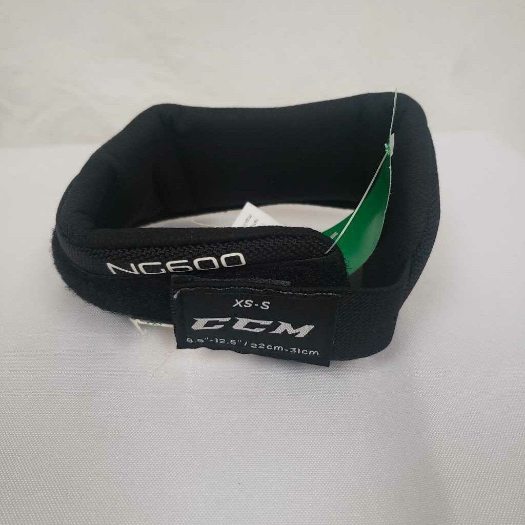CCM Hockey Neck Guard - Size Youth