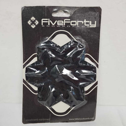 FiveForty Snowboards Stomp Pad | Black 6 Point Star