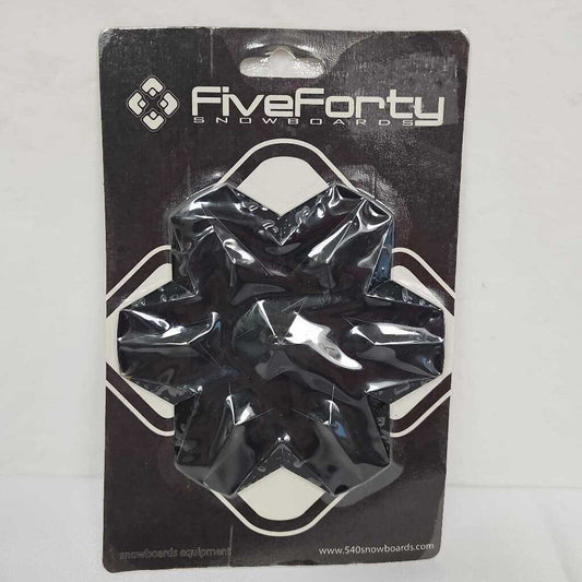 FiveForty Snowboards Stomp Pad | Black 6 Point Star