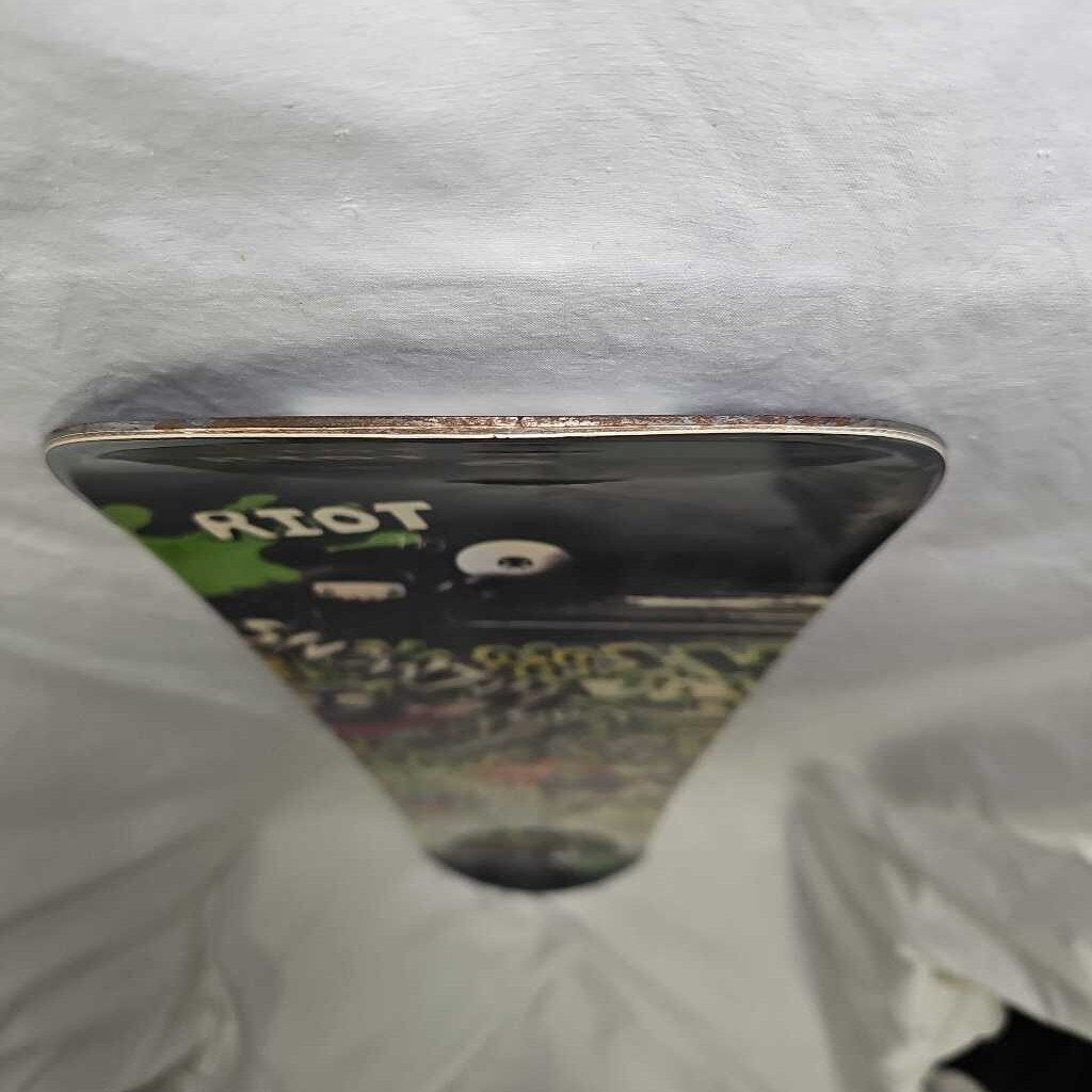 SnowJam Riot Kid's Snowboard | 110cm | Directional Twin | Freestyle/All-Mountain | Camber