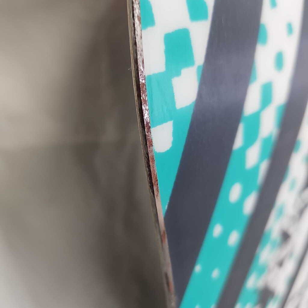 SnowJam Riot Snowboard |130cm | Freestyle/All-Mountain | True Twin