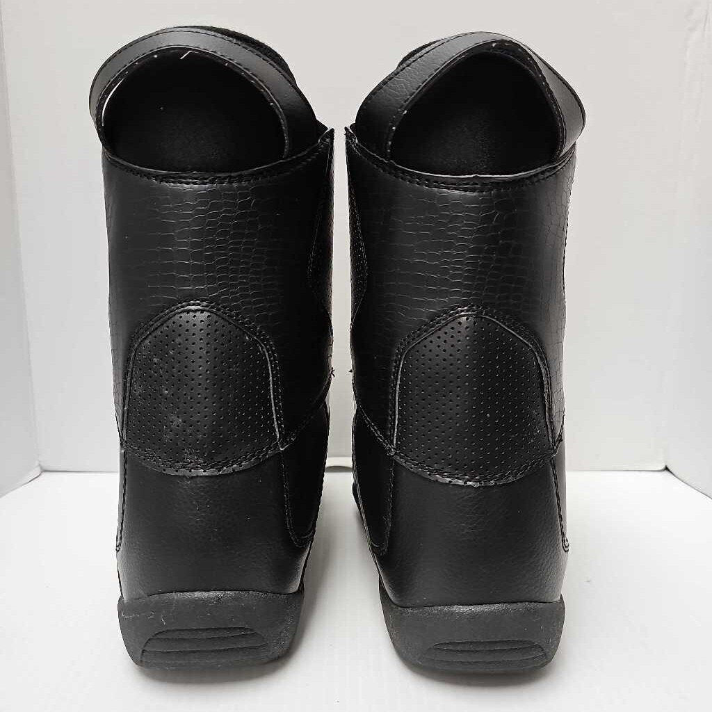 SnowJam Rebel Snowboard Boots | Men's 7 | Black/White