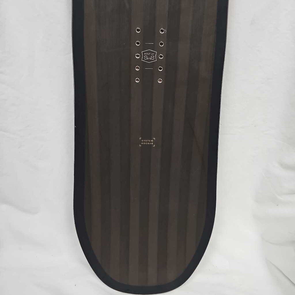 Arbor Foundation 2023 Snowboard | 155cm | All-Mountain | Directional Twin