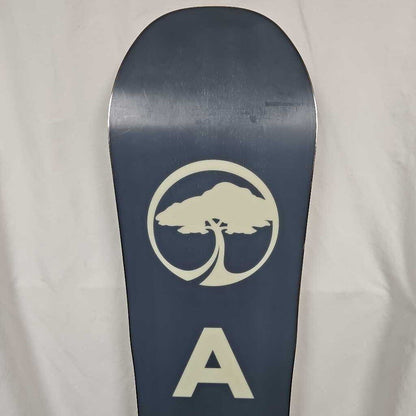 Arbor Foundation 2023 Snowboard | 155cm | All-Mountain | Directional Twin