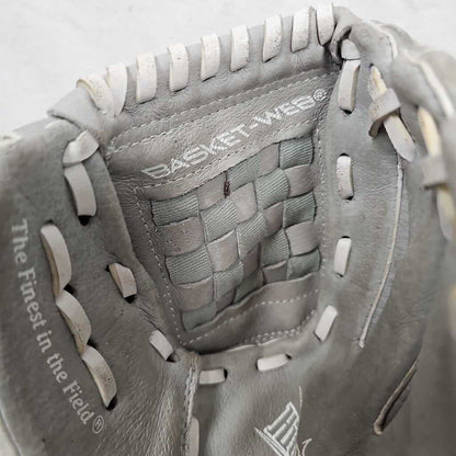 Rawlings Highlight Series Softball Glove - 11" RHT