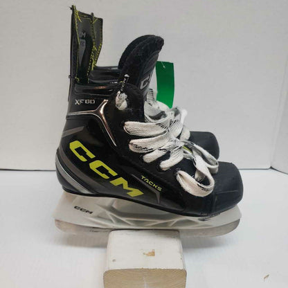 CCM Tacks XF80 Hockey Skates Size Youth 12