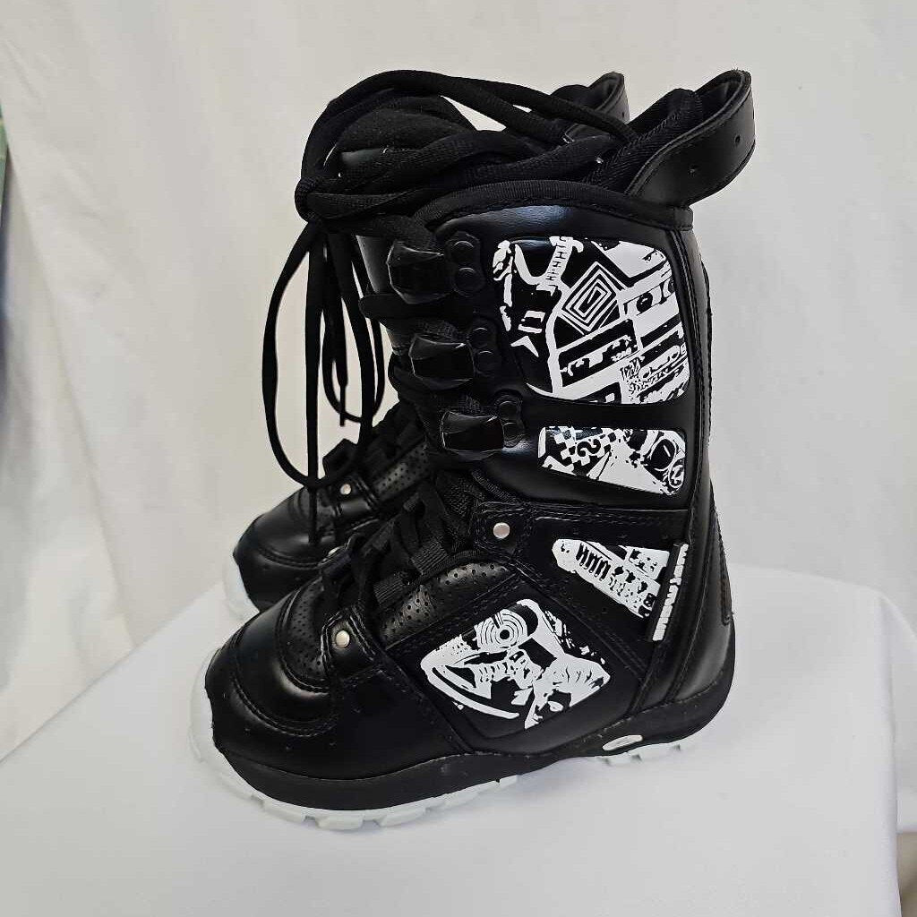 FiveForty SnowJam Youth Lace Snowboard Boots - Size Y12