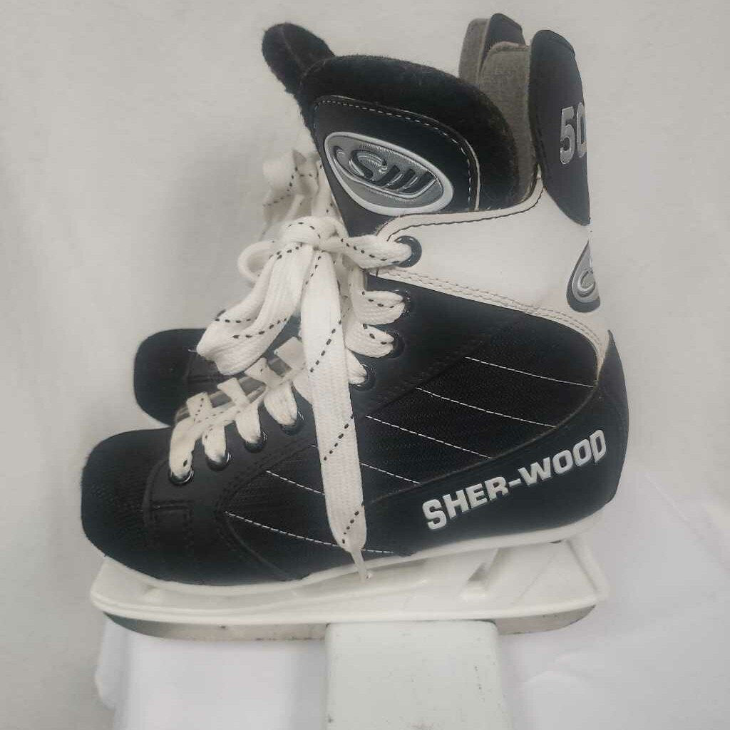 Sherwood 5000 Hockey Skates Size 3