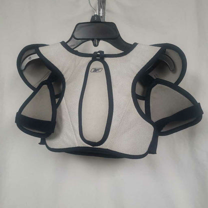 Reebok 2K Hockey Shoulder Pads Size Youth Small