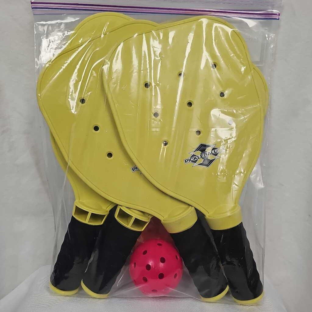 Pickleball Play Pack - 4 paddles & ball