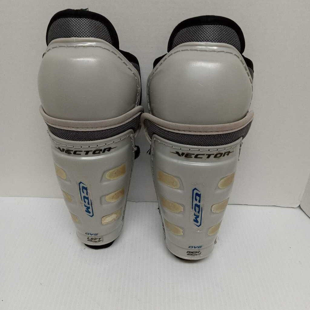 CCM Vector OVE Shinguards Size Youth 9"