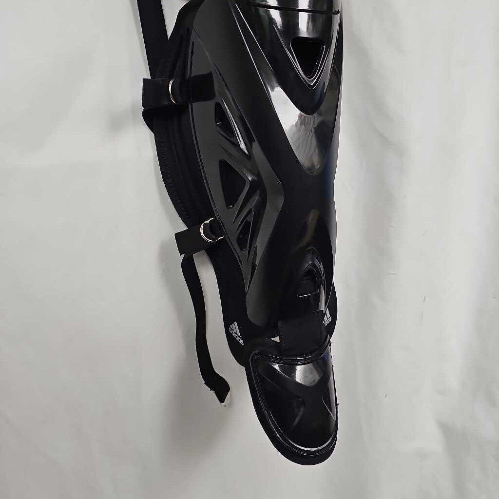 Adidas Pro Series 2.0 Catchers Leg Guards - 17"
