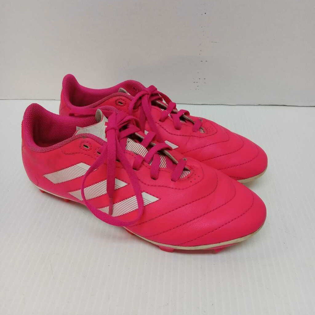 Adidas Soccer Cleats Pink Size 4.5