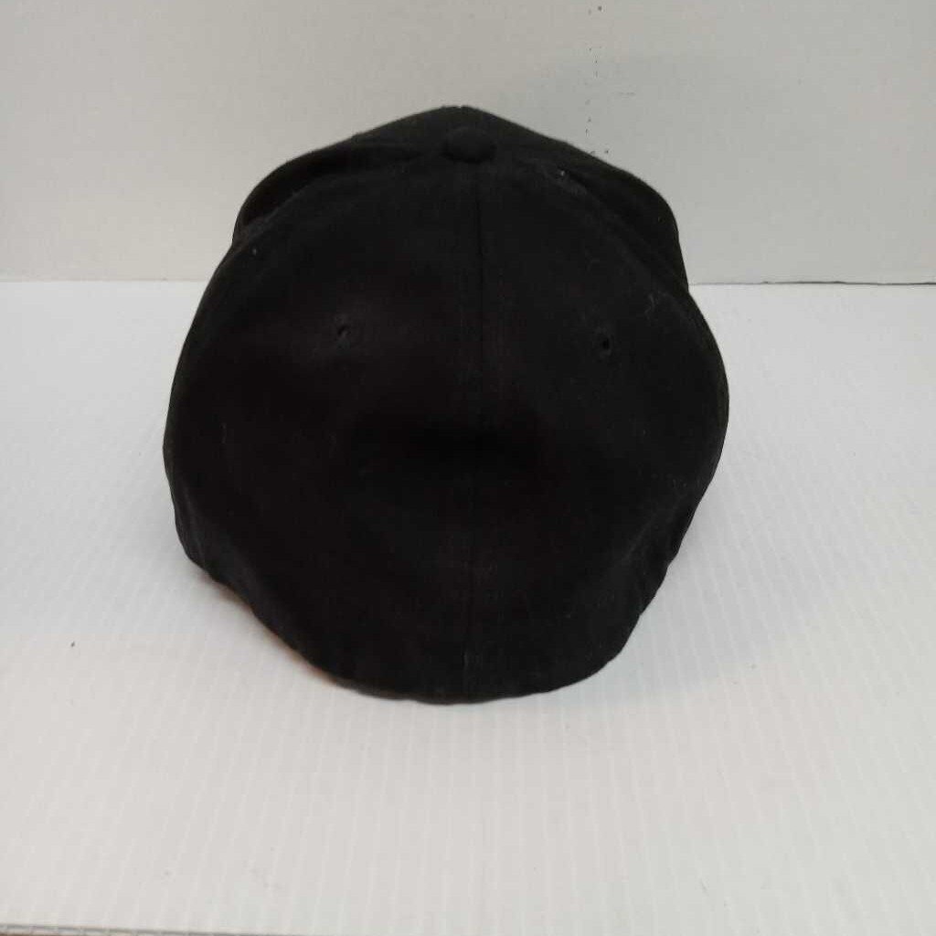 Yo-Zuri Fitted Fishing Hat Black Size Senior L/XL