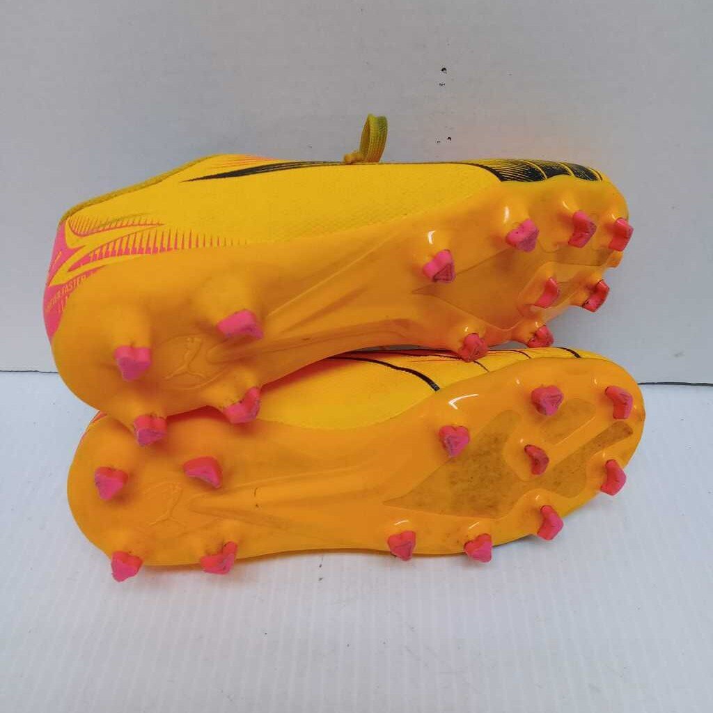 Puma Ultra Soccer Cleats - Size 1