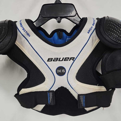 Bauer Supreme One15 Junior Hockey Shoulder Pads - Size Med