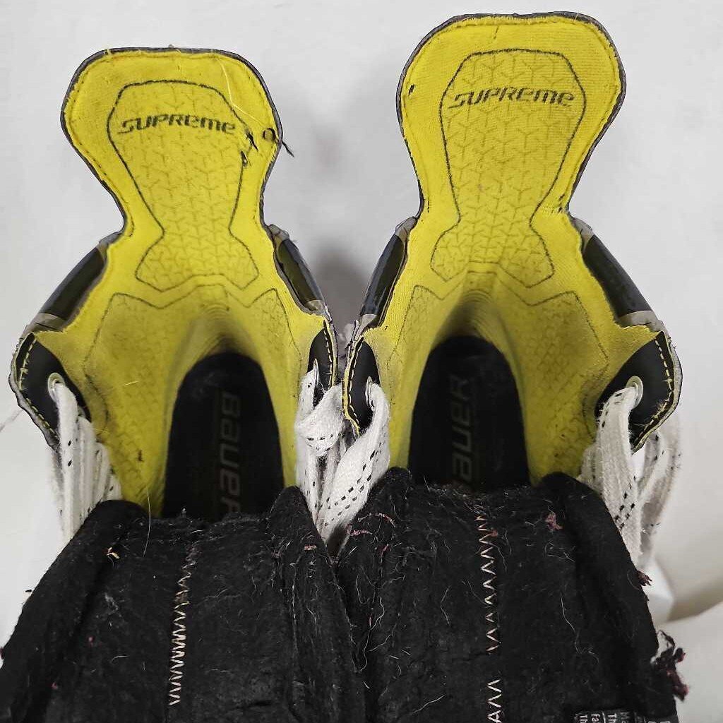 Bauer Supreme Ignite Pro Hockey Skates - Size 5