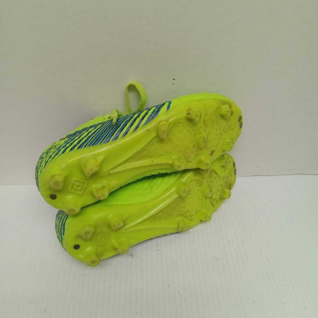Dream Pairs Soccer Cleats Green/Blue Size 2