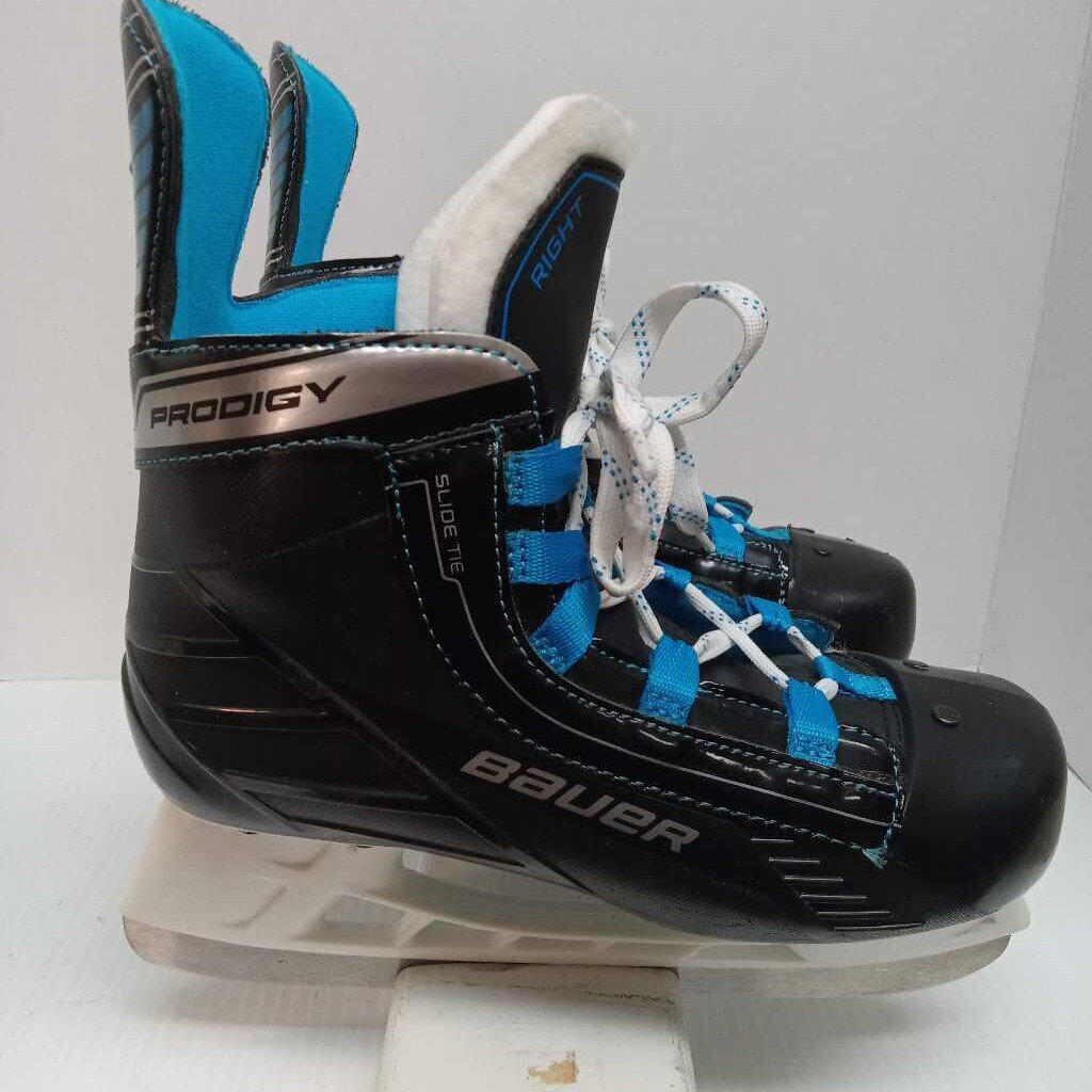 Bauer Prodigy Hockey Skates Black/Blue Size 3