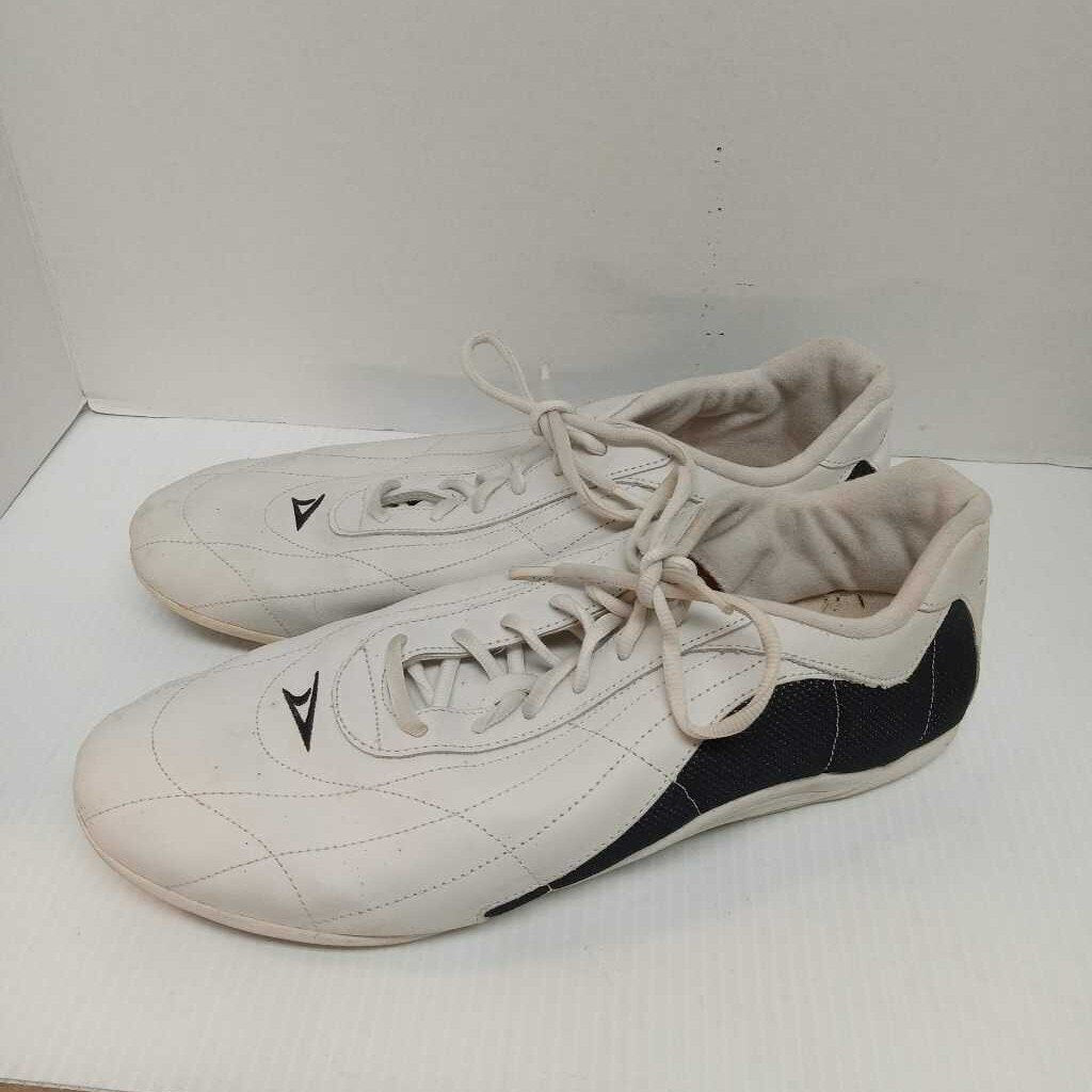 Discipline Indoor Soccer Shoes White Size 15