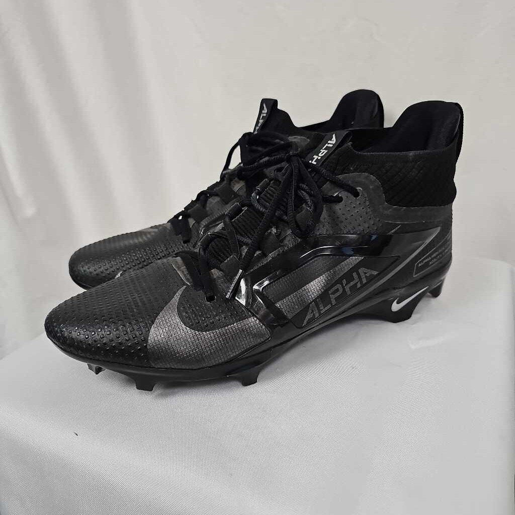 Nike Alpha Menace 4 Elite Men's Football Cleats - Size 12