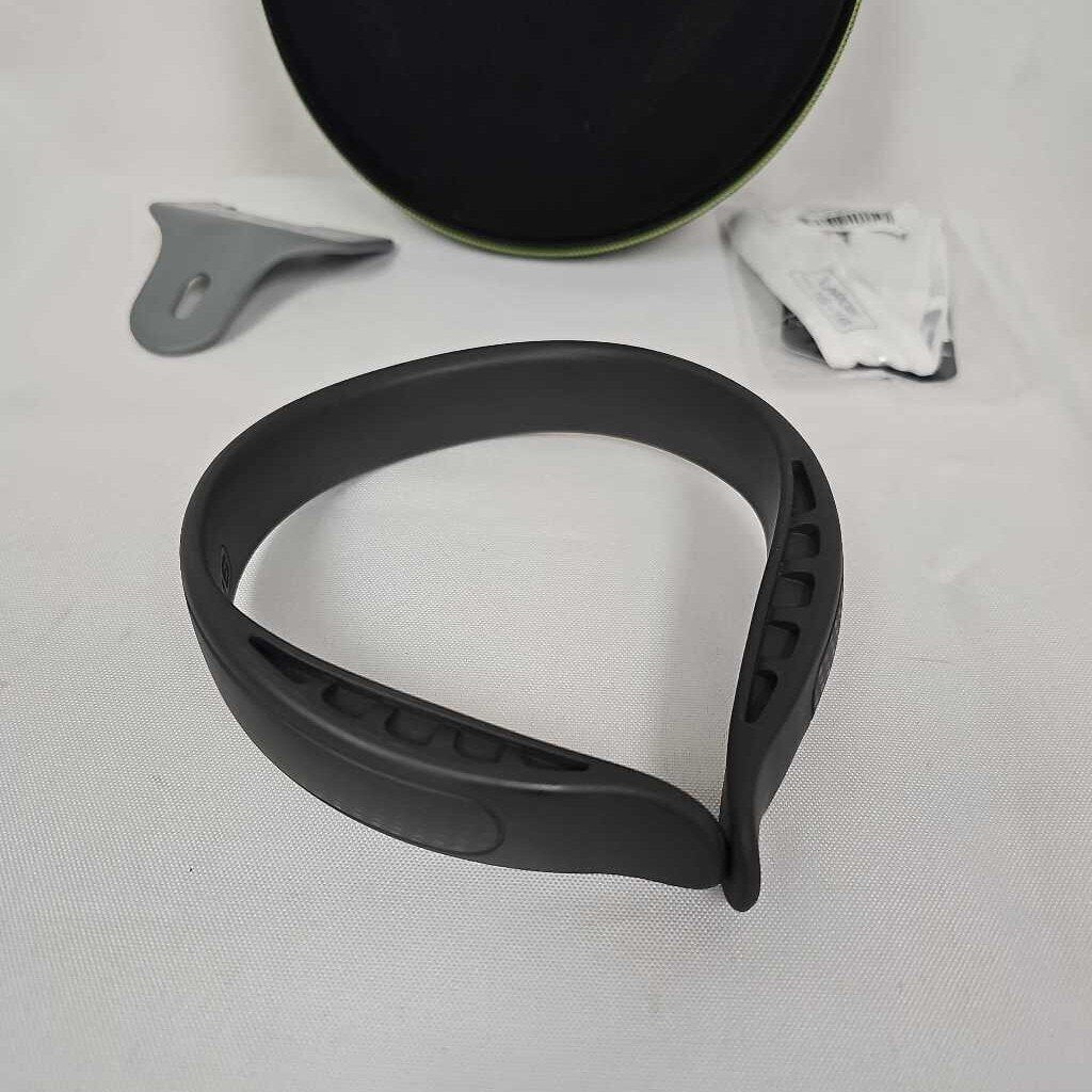 Q30 Q-Collar with Sleeve - 16"