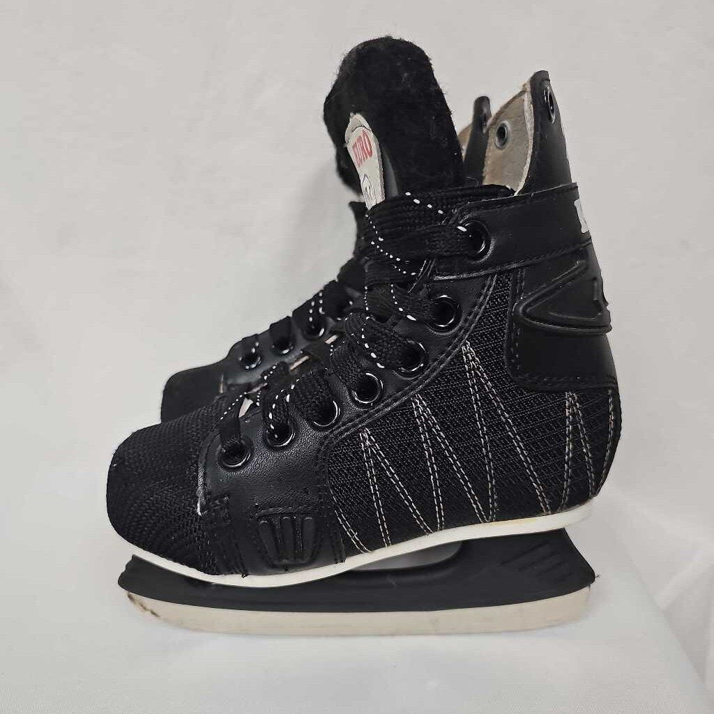 Euro 201 Youth Hockey Skates - Size Y10