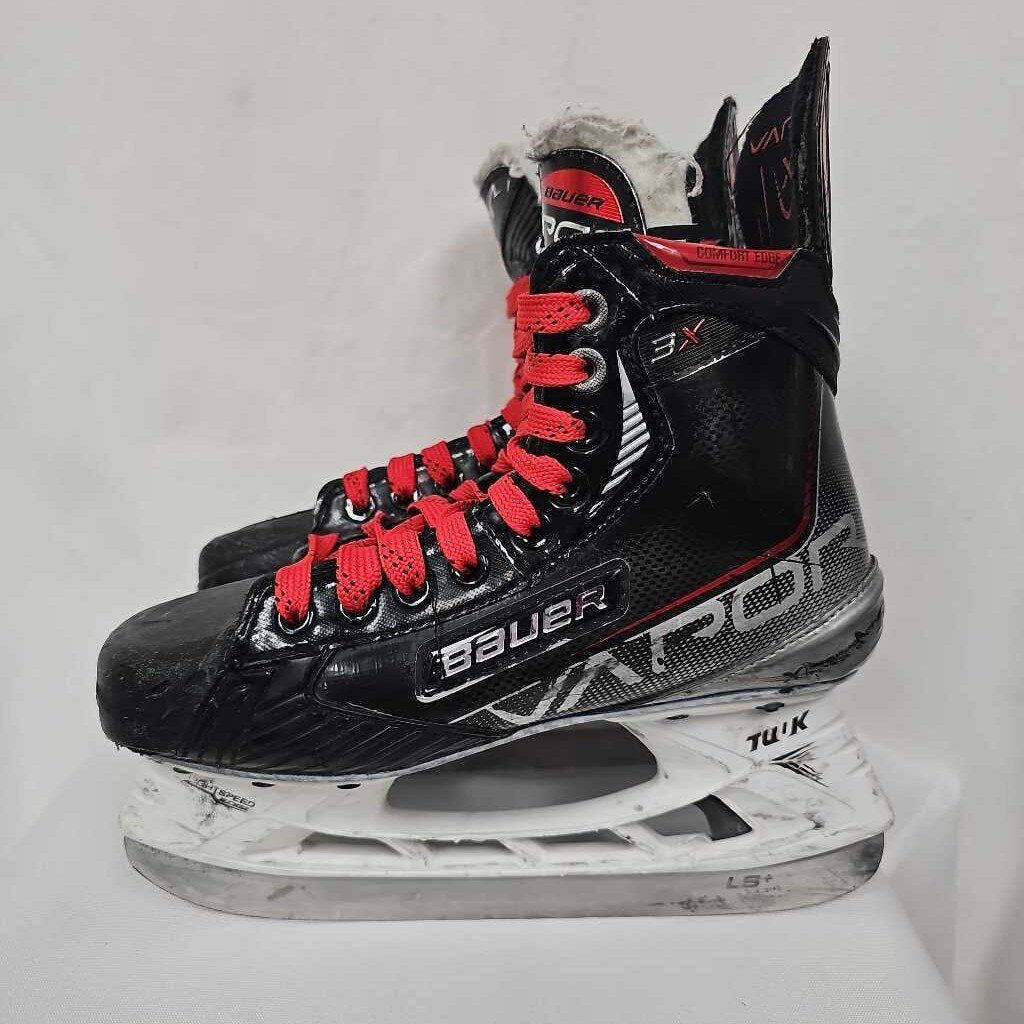 Bauer Vapor 3X Intermediate Hockey Skates - Size 4.5 Fit 1