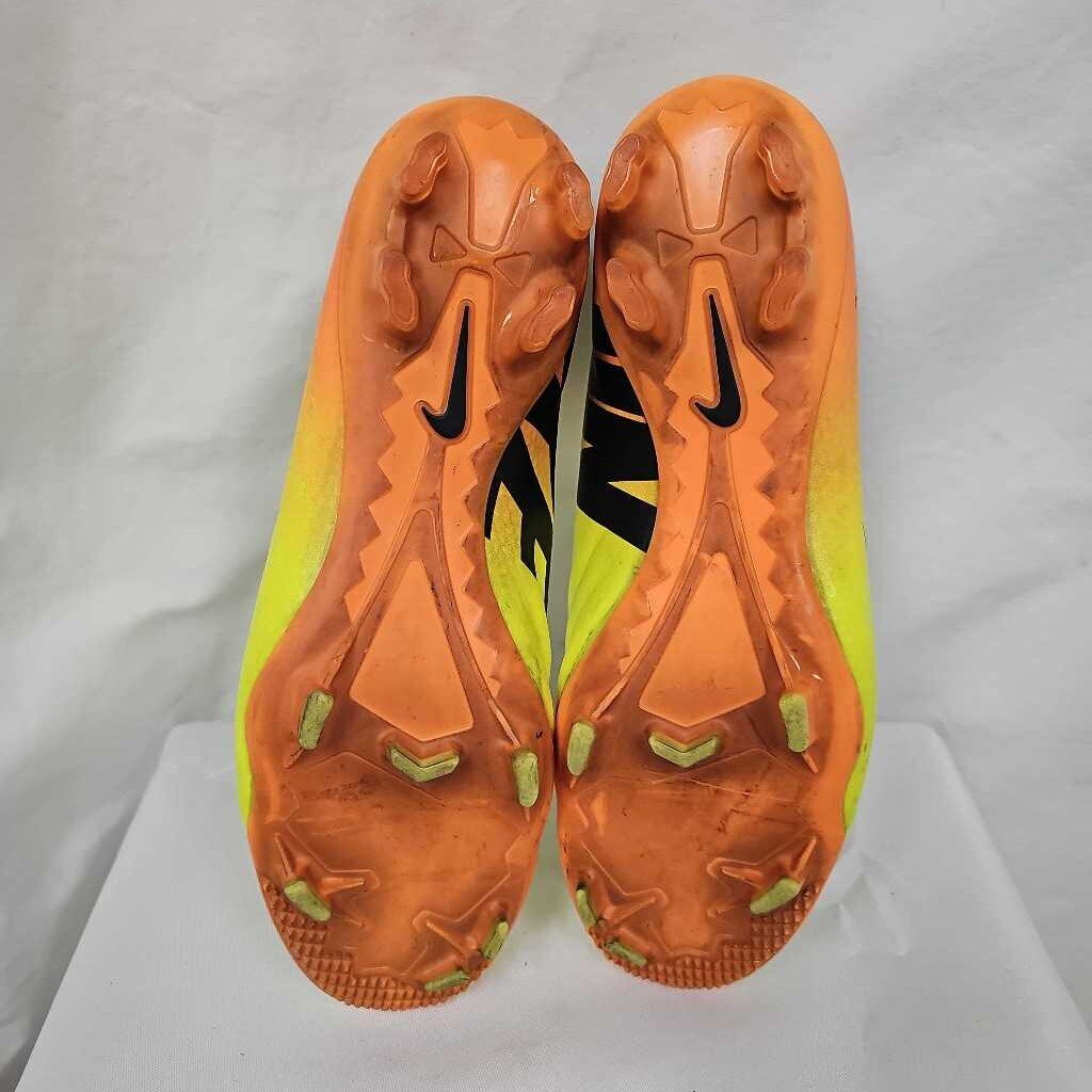 Nike Mercurial Soccer Cleats | Size 9 | Orange/Yellow