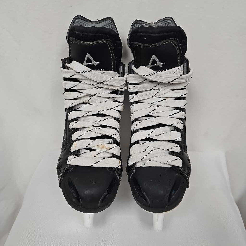 American Ice Force Hockey Skates - Size 2