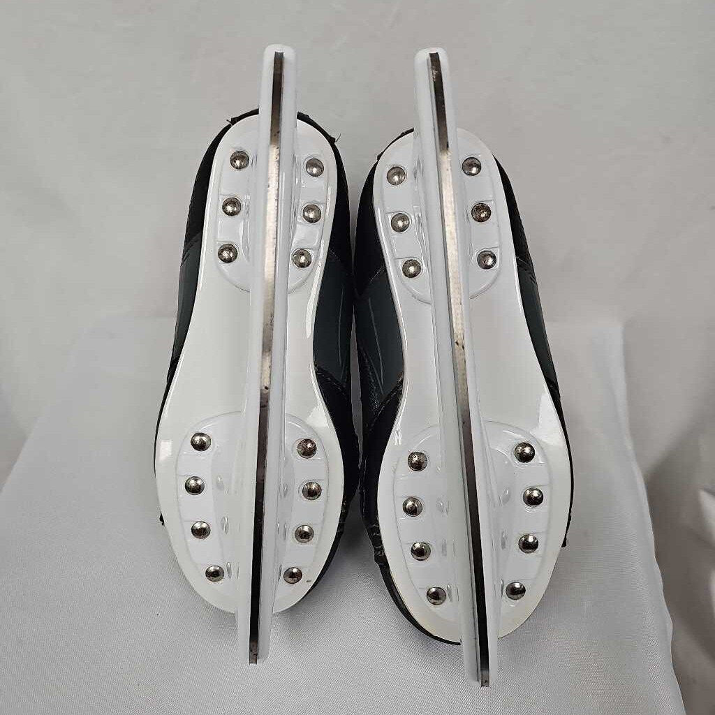 American Ice Force Hockey Skates - Size 2