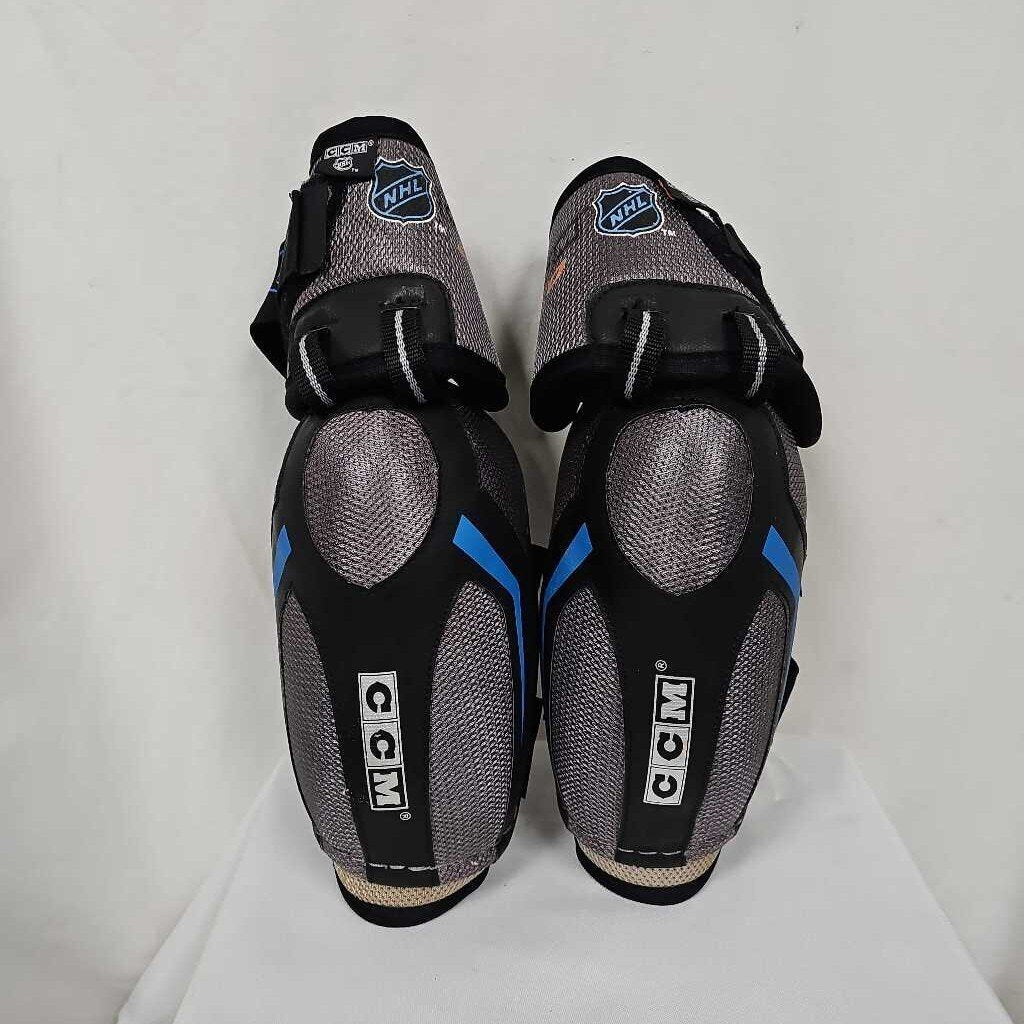 CCM 2.0 Senior Hockey Elbow Pads | Senior Large