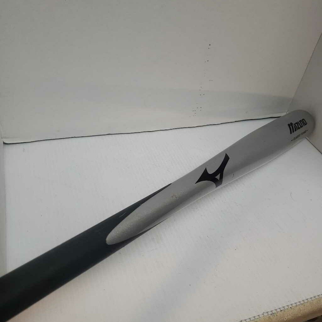 Mizuno Classic Aluminum Fungo Bat Size 36.5"