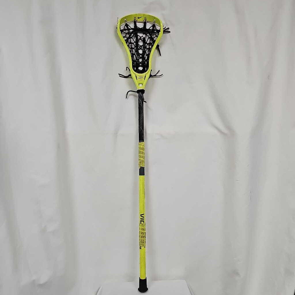 Nike Arise Womens Lacrosse Head on Nike Victory Tapre Womens Lacrosse Shaft
