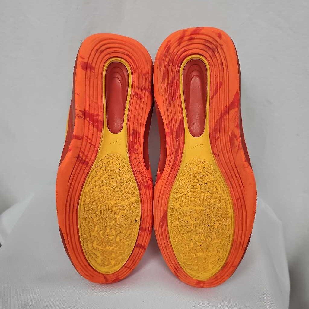 Nike IsoFly Basketball Shoes | Size 6 | Team Orange