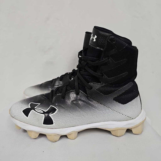 Under Armour Highlight Football Cleats - Size 5