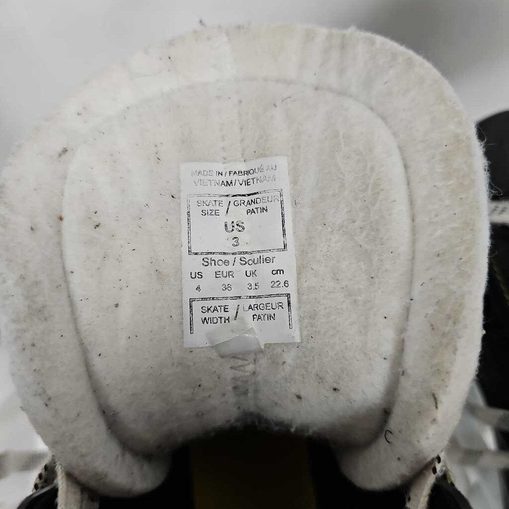 Used CCM Tacks 9350 Junior Hockey Skates | Size 3