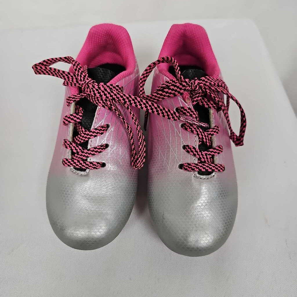 DSG Ocala Youth Soccer Cleats - Size Y9