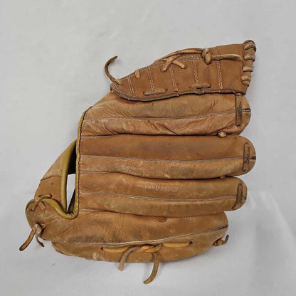The Reach Co Super H Design Baseball Glove - 11" LHT