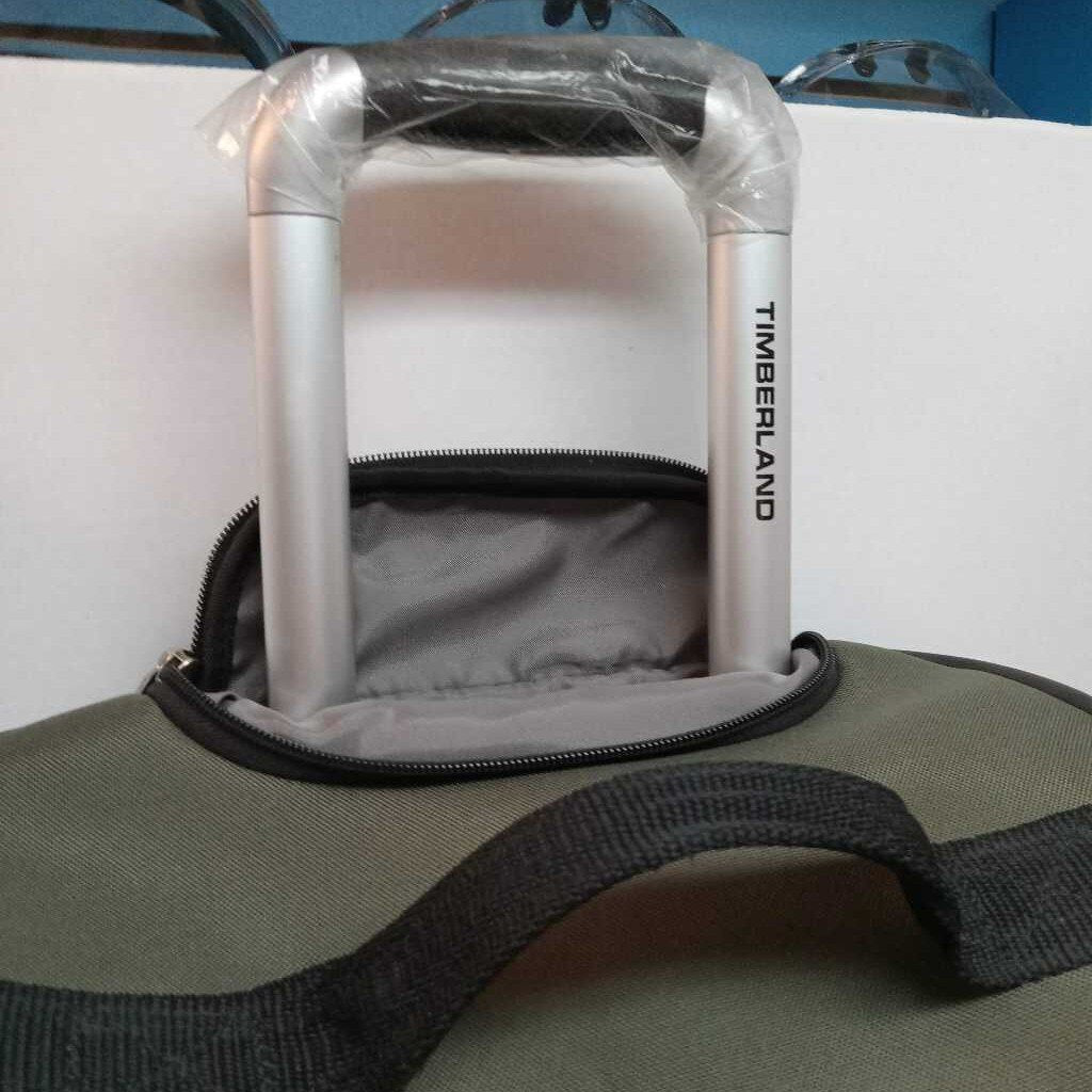 Timberland Wheeled Duffle Bag Forest Green Size 28"