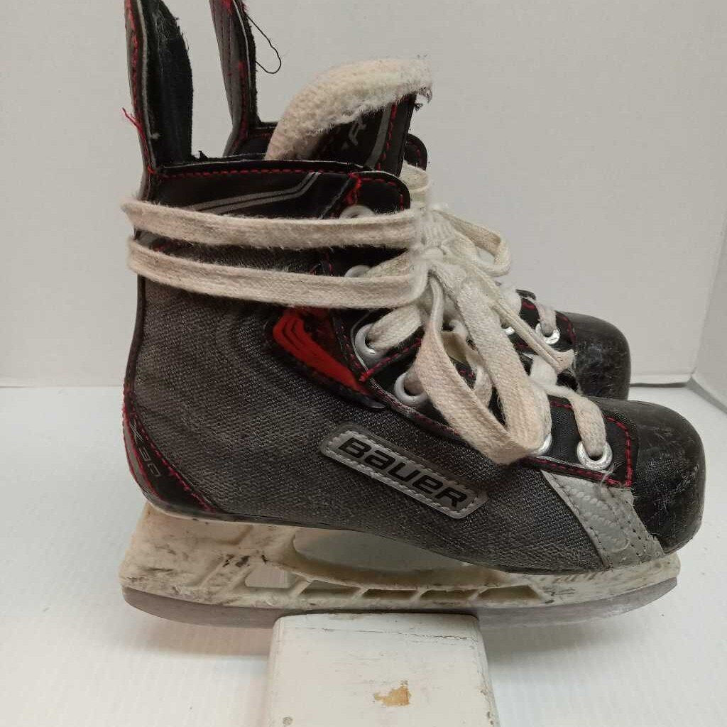 Bauer Vapor X30 Hockey Skates Black/Grey Size Youth 13