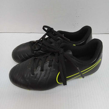 Nike Soccer Cleats - Size 1.5