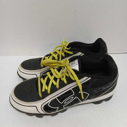 Under Armour Baseball Cleats - Size 7